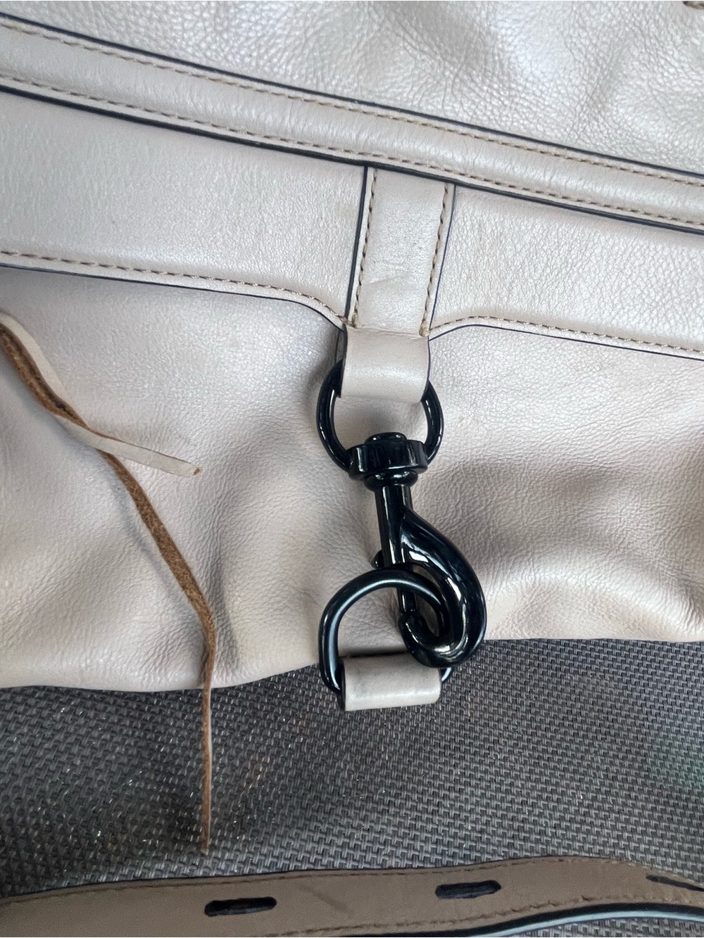 Rebecca Minkoff Cream Leather Satchel Black Hardware Minimalist Chic Luxury - Picture 4 of 6